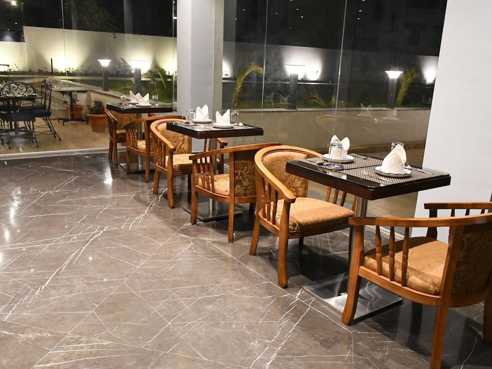 Amarpreet, Chhatrapati Sambhajinagar - Am Hotel Kollection Αουρανγκαμπάντ Εξωτερικό φωτογραφία